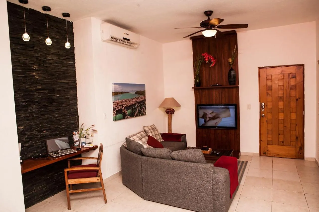 Apartment Las Olas Condominium #207 Playa del Carmen